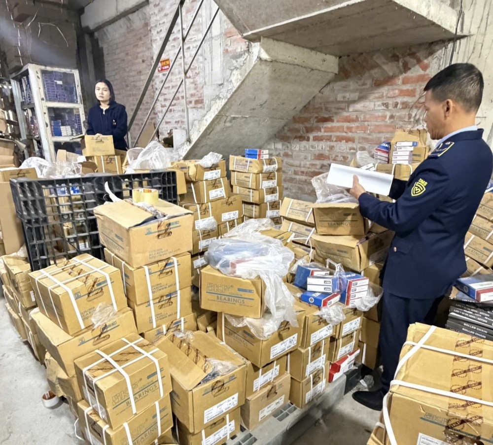 Hà Nội: Phát hiện gần 30.000 vòng bi nghi giả mạo nhãn hiệu SKF tại một doanh nghiệp