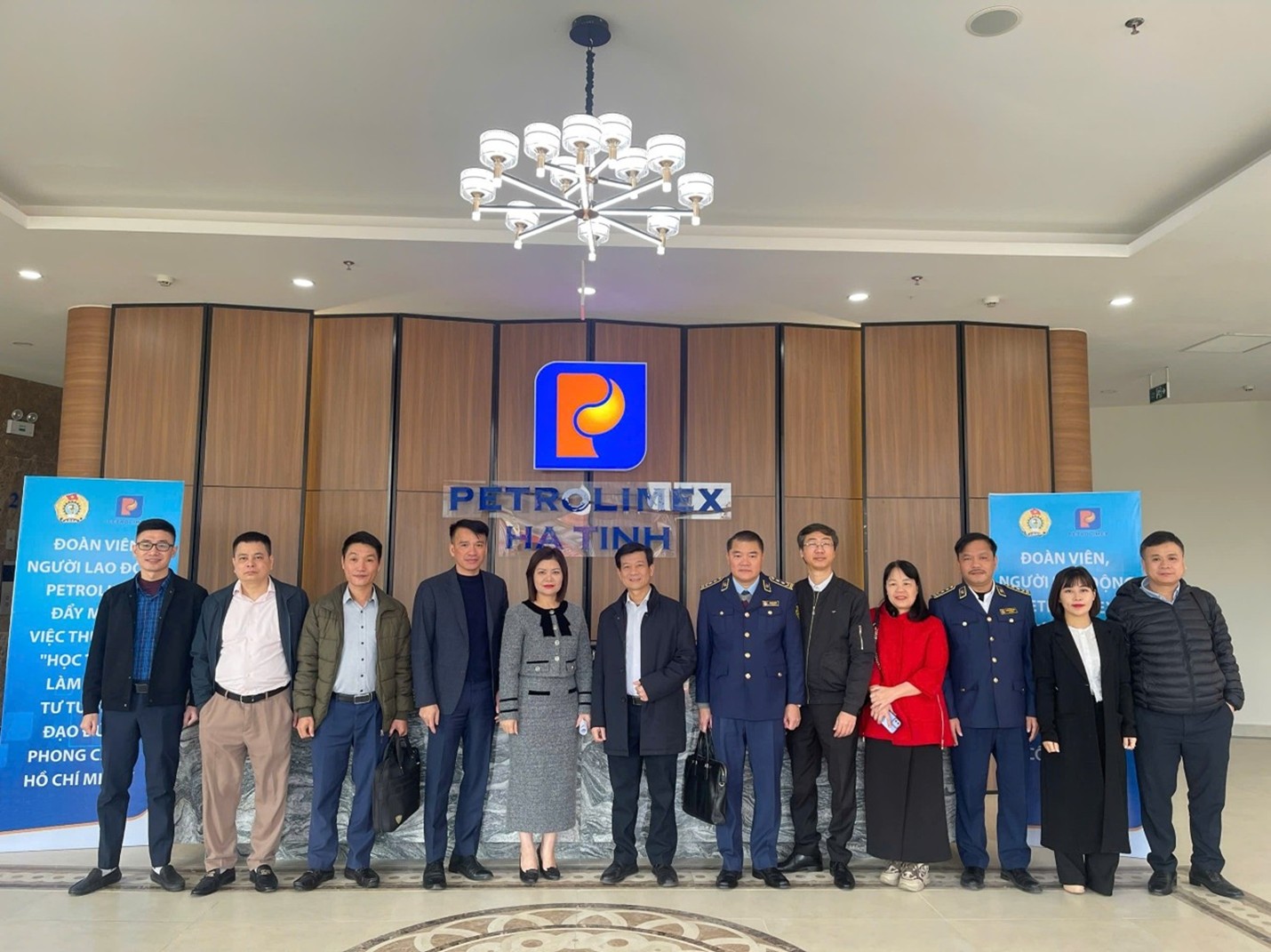 Kiểm tra công tác bình ổn thị trường Tết 2026 tại Nghệ An, Hà Tĩnh